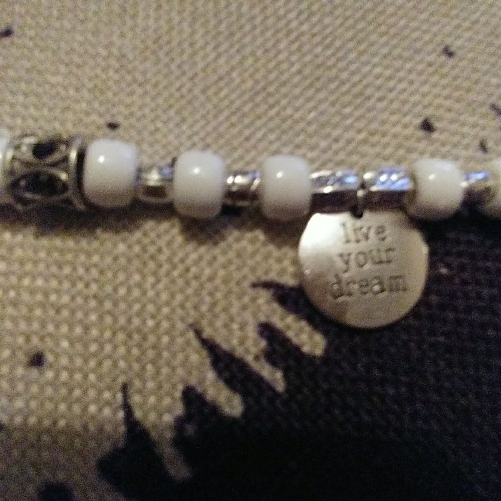 Handmade bracelet - Picture 3 of 3